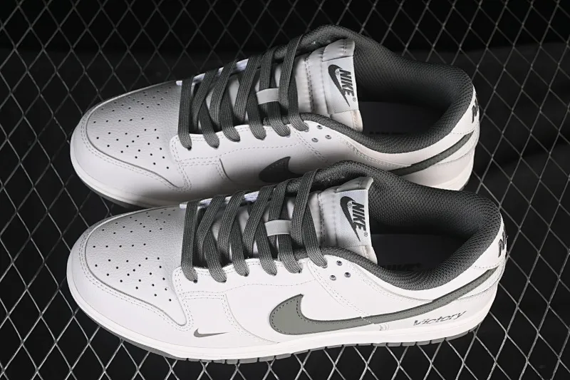 All categories Nk SB Dunk Series Nk SB Dunk Low High-end customized low-top sneakers Nike SB Dunk Low "Just Do It" Anniversary high-end customized low-top casual sneakers WG0508-043